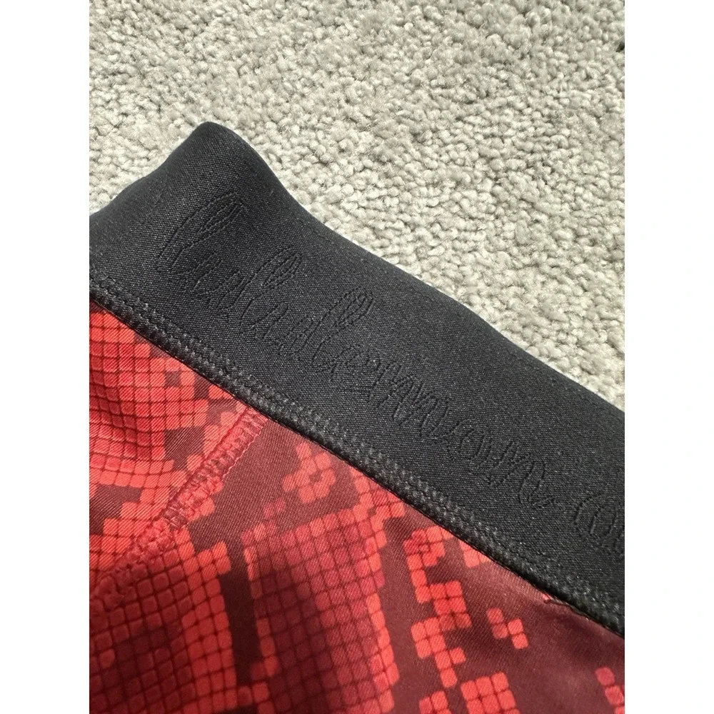 Lululemon What The Sport Short Mini Ziggy‎ Snake Red Tide 6